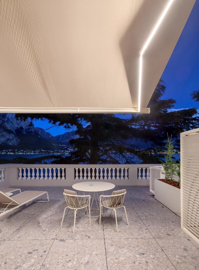 Boutique Hotel Villa Giulia Valmadrera Bagian luar foto