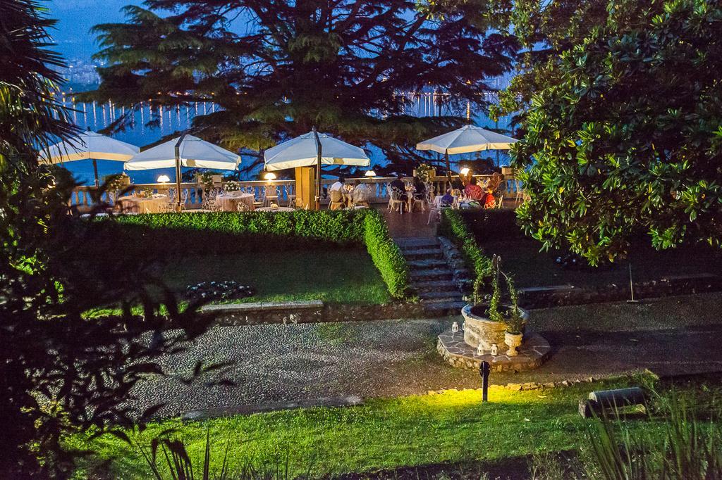 Boutique Hotel Villa Giulia Valmadrera Bagian luar foto